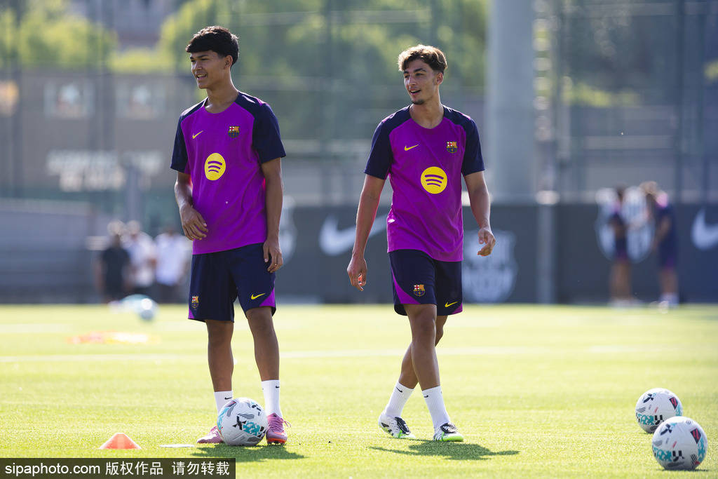 家门口的谈, 也可能让球