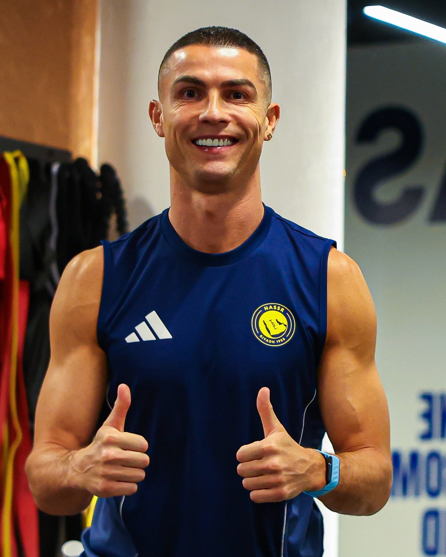 tc, C罗社媒晒, src